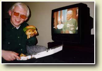 Bilde av Middag foran TV-en