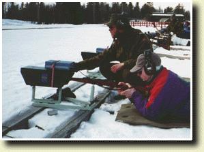 Bilde av Andreas skyter med luftgev&aelig;r