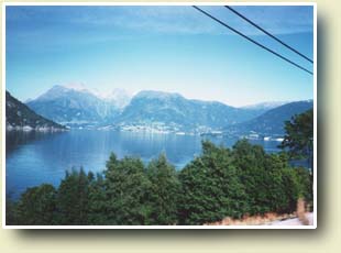 Bilde av P&aring; vei til Rosendal